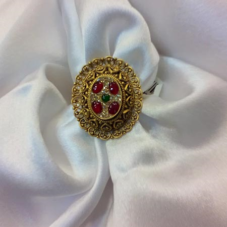 Kaveri Antique Ring – Runway Fashions