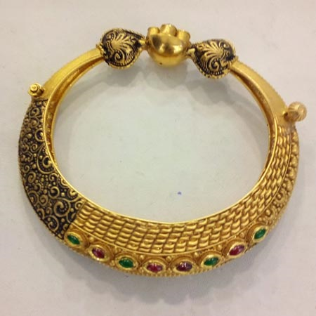 Gold ring design shop in vadodara | Gold necklace for wedding in vadodara | Gold bracelet in vadodara | Gold kangan shop in vadodara | Gold chain for man in vadodara | Gold earrings for women in vadodara | Gold pendant set in vadodara | Gold jewellery in near me | Gold jewellery in vadodara.